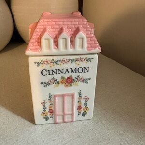 Cinnamon dish- Beau Monde Decor